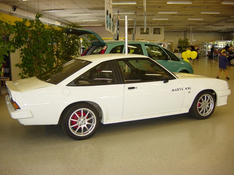 Opel Manta B 20i CC GSi