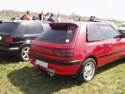 Mazda 323 Mk VII 1,6i LX aut