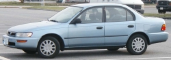 Toyota Corolla E100 1,3 XLi Chaser Sedan