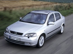 Opel Astra G 1,8 16V Comfort aut.