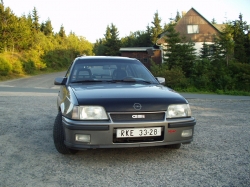 Opel Kadett E D LS Sedan