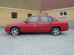 Opel Vectra A 2,0i GT 16V 4x4 Sedan